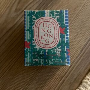 NEW DIptyque Hong Kong city candle